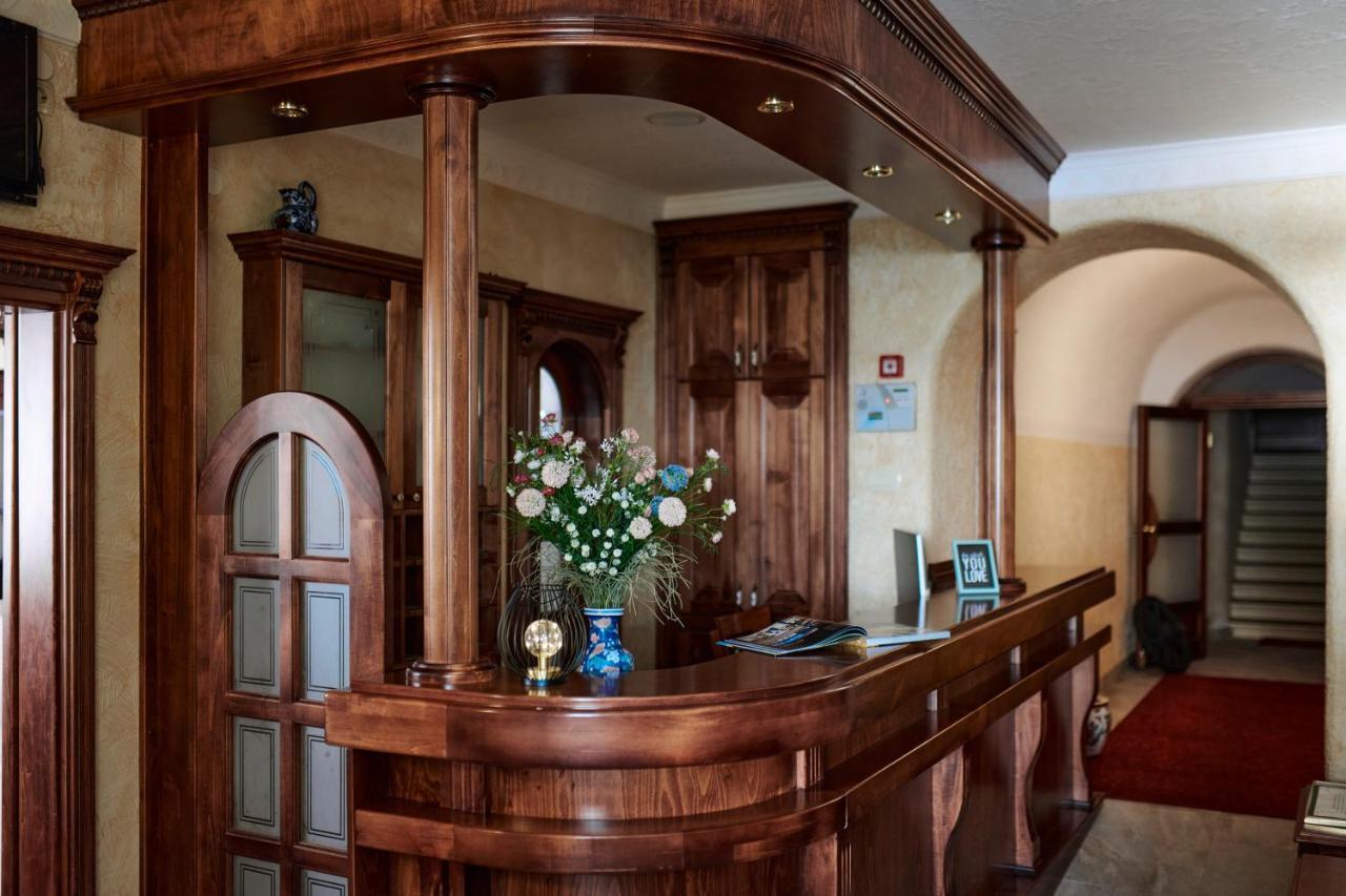 Hotel Villa Schubert オパティヤ エクステリア 写真